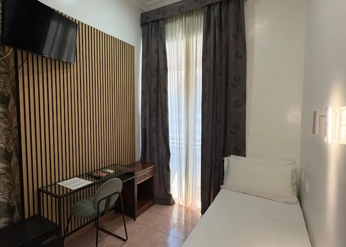 Ciao Hotel *